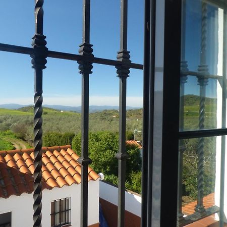 Casa Pilar Villa Guadalcanal Buitenkant foto